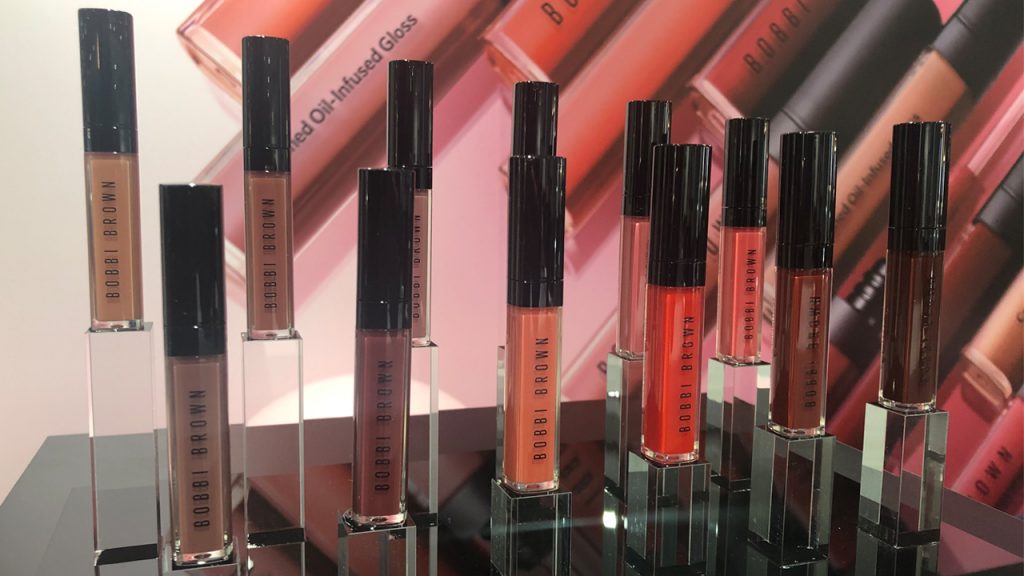 BOBBI BROWN2月の新作リップ軽さと潤いが唇を満たす、一目惚れグロス