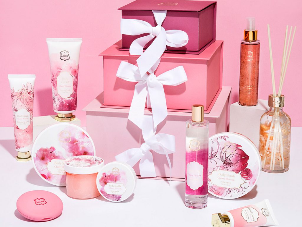 心ときめく桜デザインが可愛いLalineチェリーブロッサムシリーズ