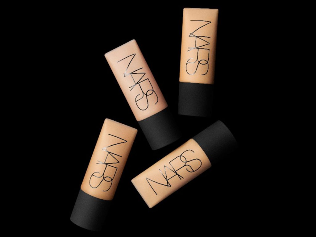 NARS 新マットファンデーション自然で崩れにくいソフトマットな肌に