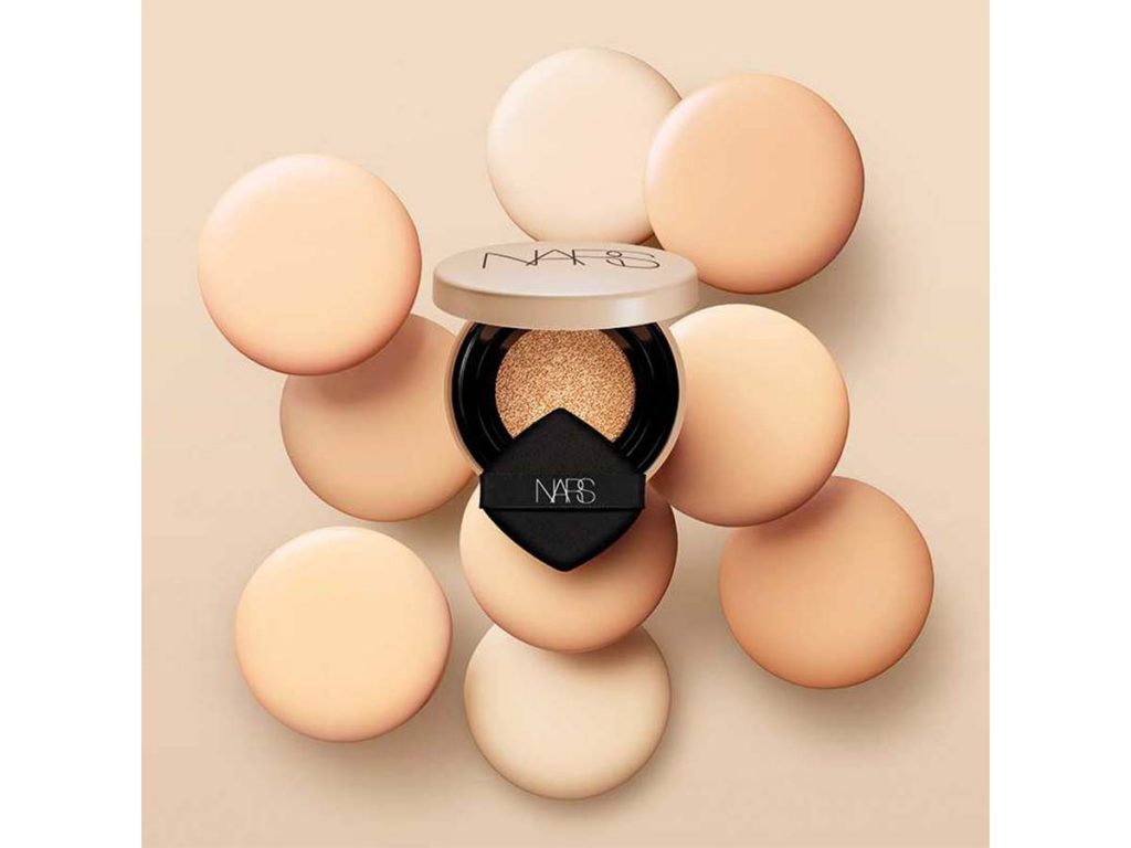みずみずしいツヤのピュア肌が叶うNARS 新クッションファンデーション