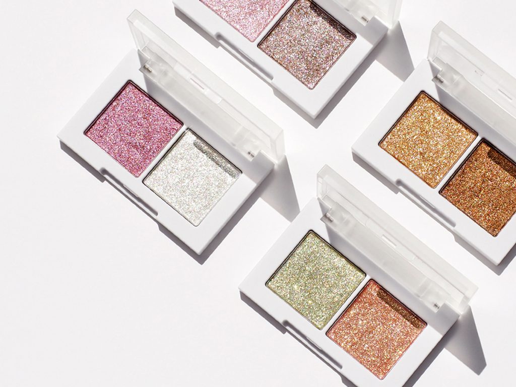 FAVES BEAUTY パーソナルカラーで選ぶつけた瞬間きらめく大人のラメシャドウ